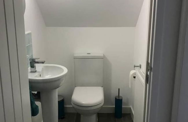 Beautiful Refurbished Home - Short Walk to the Beach - Foto 12