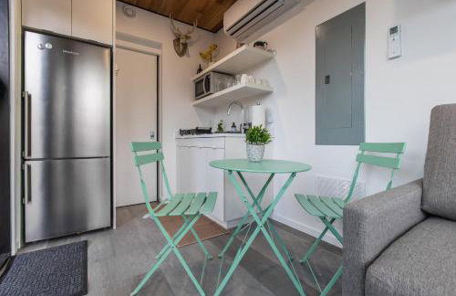 Riverside Tiny Cabin w Hot Tub, Fire Pit, & Kayaks - Foto 10