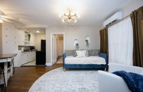 Golden Twilight 1 bed Pet-friendly, Large backyard - Foto 7