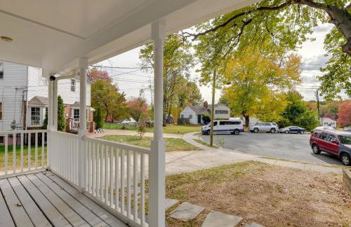 Great for Gatherings! Charming Woodbridge Duplex - Photo 23