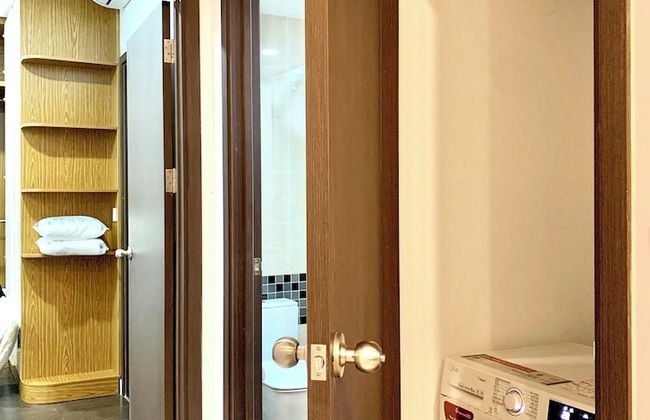 Golden Apartment - Photo 25