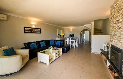 FLH Quinta das Salinas Triplex with Terrace & Pool - Photo 12