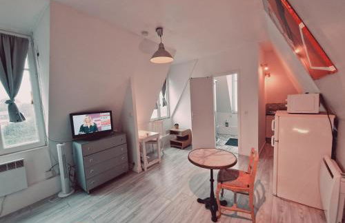 Location saisonnière, meublée, appartement type studio à Sèvres - Foto 4