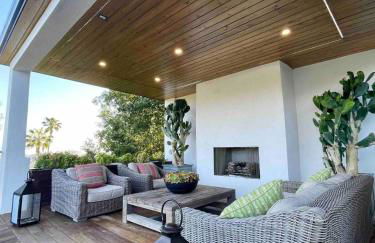 Spectacular City Mountain Views Remodeled Open Plan 3 bdr Home Pool Jacuzzi Oasis - Foto 21