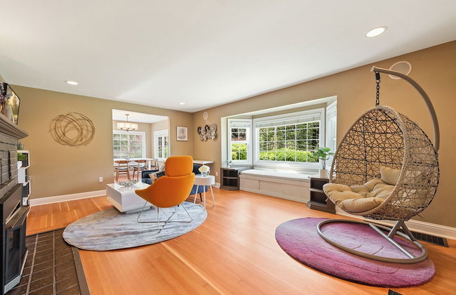 Private park in a cozy home next to I-90 huge yard - Foto 35