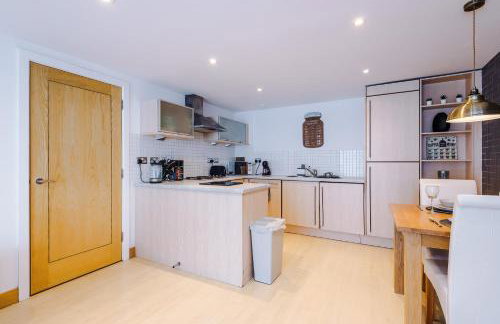 Central Leeds 2BR 2BA, Wi-Fi, Kitchen, Sleeps 5 - Foto 40