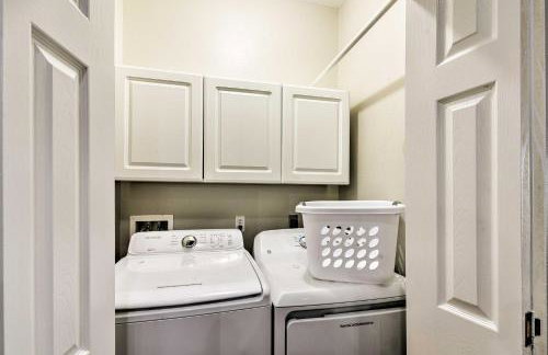 Pool, Marina and More! Family Home in Terramar Beach - Foto 25