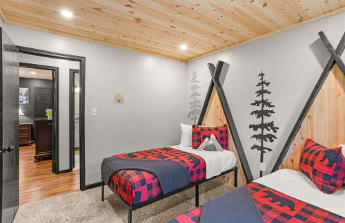 Lazy Bear Retreat Outdoor Oasis Hot Tub etc - Foto 65