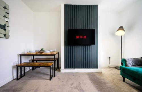 Homely 2 Bed Close to Leeds City Center by 53 Degrees Property, Sleeps 3 - Foto 6