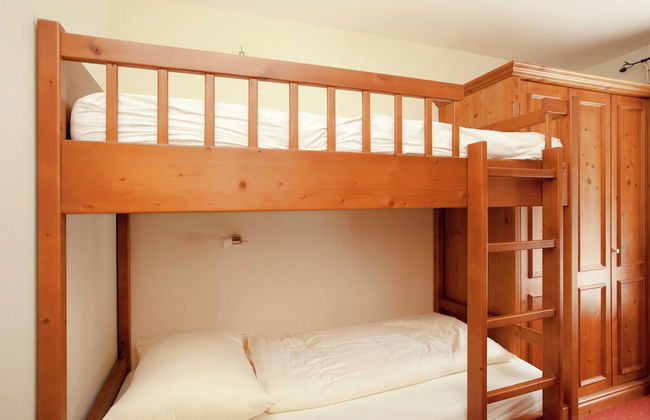 Chalet in Saalbach Near Ski Lift & Sauna - Photo 18