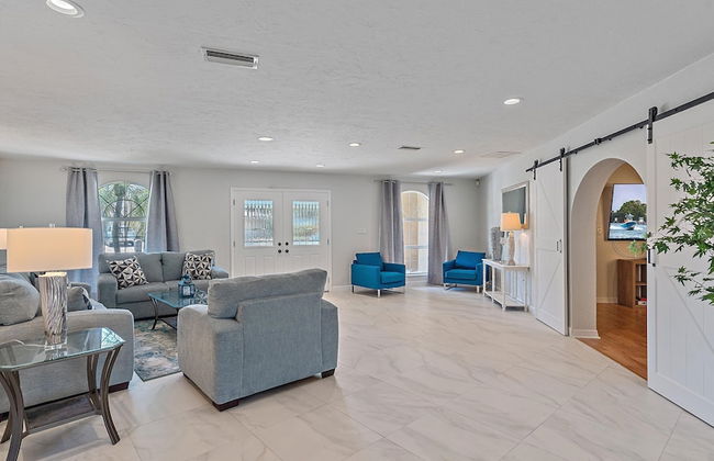 Paradise Palace 4 Bedroom Home by RedAwning - Foto 19