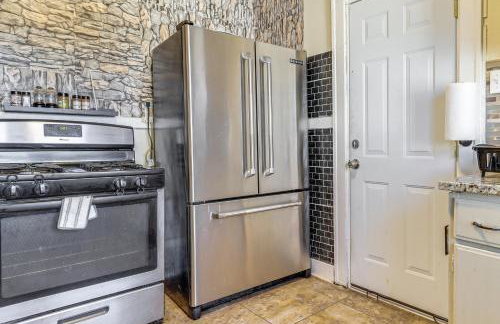 Urban Retreat 1 Mi to Riverfront! Detroit Duplex - Foto 10