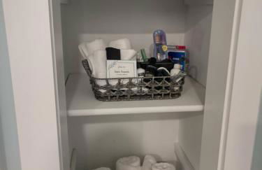 Spacious Upadated 2 King Beds Pets Welcome With Large Private and Fenced Yard Minutes to Beaches - Foto 23