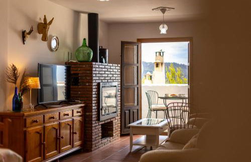 Casa Los Compadres de Capileira con Piscina - Foto 1