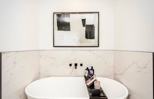 Ultra Modern Luxury - New Construction 4 Bedrooms - Photo 53