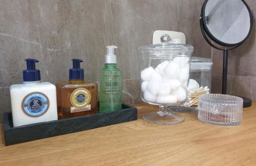 Marty&Olly Luxury Garden Apt - Foto 18