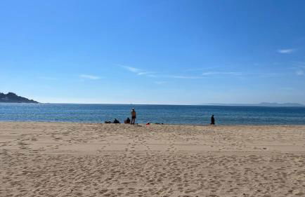 Casita con jardín cerca playa AV-60 - Foto 9