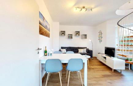 Ferienwohnung Gustav - Moderne Maisonette-Wohnung mit Terrasse - Foto 2