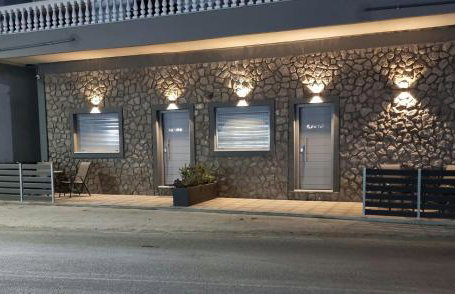 E&D Apartments - Photo 1