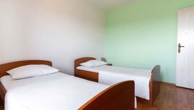 Simplistic Holiday Home in Rogoznica near Sea Beach - Foto 3, Zimmer