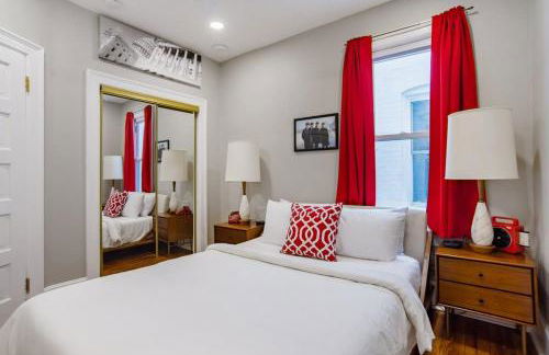 Massive 6BR & 4BA Private Duplex Townhouse Central - Foto 14