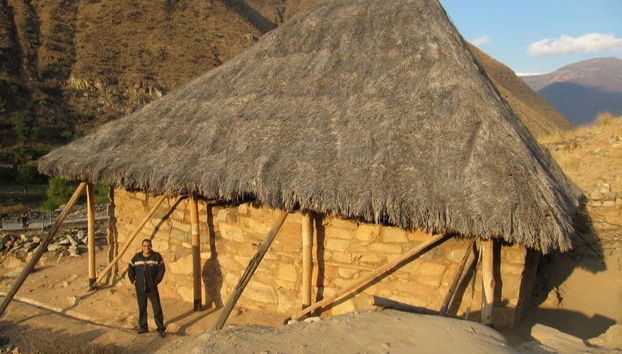 Temple of the Crossed Hands