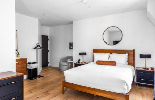 Canal View, DTWN Bangor, Steps to great Restaurants, Room # 210 - Foto 10