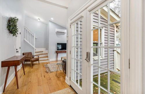 Spacious and Quiet One Block off King Street - Foto 4