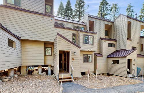 2 Bed 2 Bath Apartment in Carnelian Bay - Foto 31