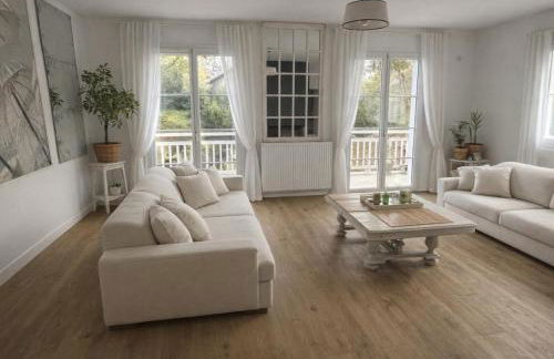 Villa for 10, heated pool jacuzzi, Bordeaux getaway - Foto 1