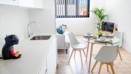 Apartment Abora with Pool, Gym and Free Parking - Foto 4