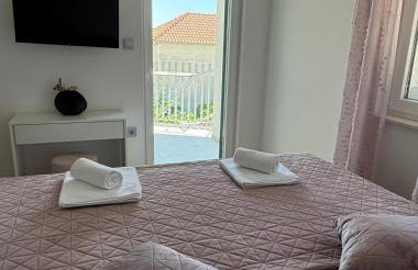 Rural home Basin dvor with jacuzzi - Photo 18