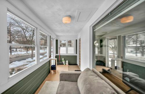 Modern Stylish Urban Haven 4 Bedroom 2 Bath - Dog Friendly - Foto 34