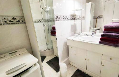 LE PRADET 50m de la plage T2 tout confort LESCLESDENICOLE - Foto 8