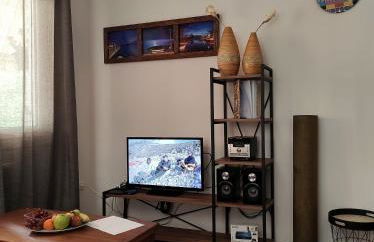 Kasoni Home , Απόλυτα κεντρικό διαμέρισμα μπροστά στη λίμνη - Foto 26