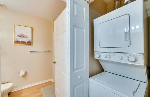 Haven Beautiful 3 BR TH in Gated Resort Community - Foto 19