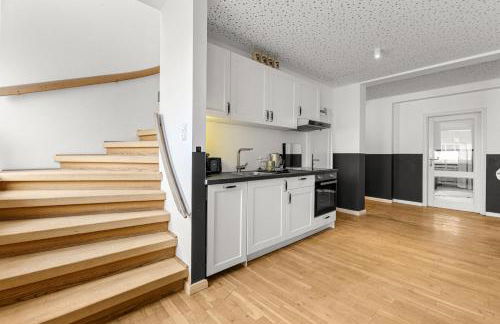 280 qm Billard Tischtennis Tischkicker - Foto 10