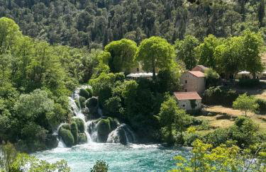 Village House Fafarinka - close to Krka National Park - Foto 36