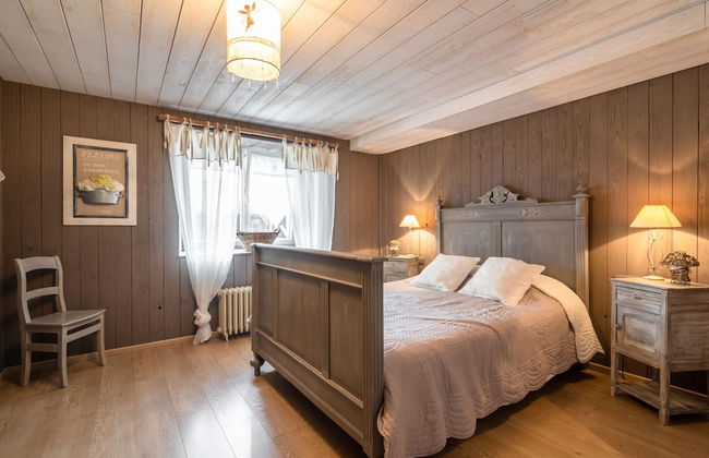 Beautiful Holiday Home with Hot Tub, Sauna & Monumental Fireplace - Photo 4