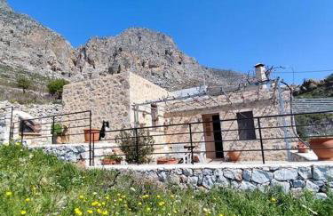 Calliope stone house - Foto 8