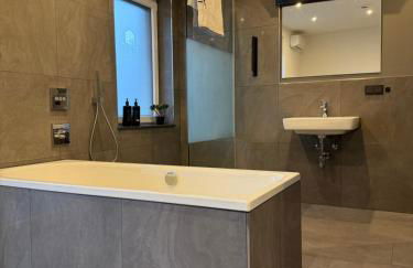 Auszeit am Heidter Berg City und Natur nah mit Stellplatz und Sauna - Foto 10