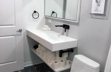 1BR/1Bath Downtown - Newly Renovated Premier Apt. - Foto 4