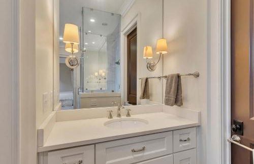 World Cup Luxury Estate Pool Gym Game Room - Foto 43