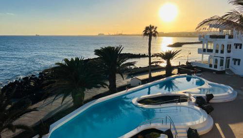 penthouse over the sea - Photo 1, sunbed