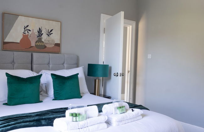 Spacious 2 Bed Apt Sleeps 5 Relocation Kent - Foto 18