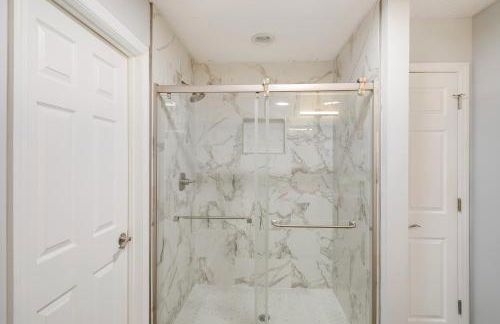 Patio and Spacious Yard Home in Athens - Foto 13