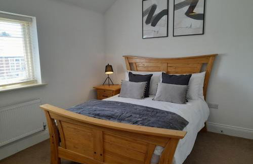 The Stables a Contractor Family 2 bed Town House in Central Melton Mowbray - Photo 13