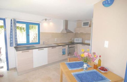 Stunning Apartment In Istres With Wifi - Foto 13