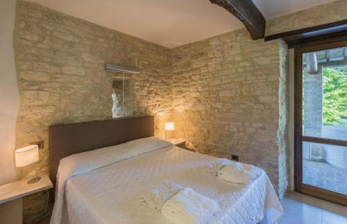 Scenic villa with heated pool - Foto 23