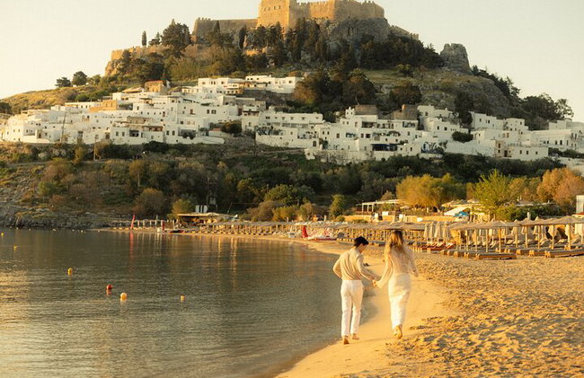 Professional Photoshoot in Lindos - Photo 1